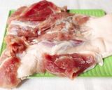 Hình bước làm 1 của món Giò bó chiên giòn