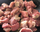 Foto del paso 2 de la receta: Magra de cerdo con tomate