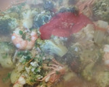 Foto del paso 3 de la receta: Espaguetis finos con gambones y brócoli