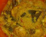 Foto langkah ke 5 dari resep Ayam Ungkep Bumbu Kuning.