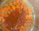 Foto del paso 1 de la receta: Arroz con bacalao y gambitas de aprovechamiento