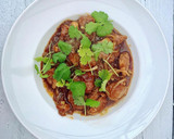 A picture of step 3 of Ken Hom’s Savoury Duck with Oyster Sauce.