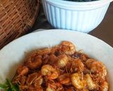 Foto langkah ke 5 dari resep Udang Goreng Mentega Saus Inggris.