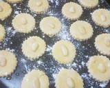 Foto del paso 4 de la receta: Galletas de maizena y almendras