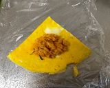 A picture of step 4 of One-Bite Omu Rice.