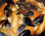 Foto del paso 7 de la receta: Filetes de emperador en salsa