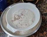 Foto del paso 3 de la receta: Budín de chocolate y avellanas