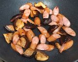 รูปขั้นตอนการทำที่ 5 ของ หมูสามชั้นตุ๋น สูตรซีอิ๊วจีน