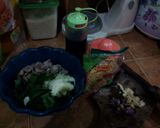 Foto langkah ke 1 dari resep Mie goreng ala2 mama ff.