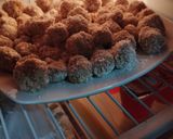 Foto del paso 5 de la receta: Cocadas de dulce de leche