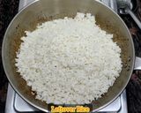 A picture of step 5 of Fried Rice From Leftover Rice 📌.