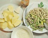 Foto del paso 1 de la receta: Crema de habas y espárragos verdes