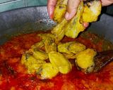 Foto langkah ke 6 dari resep Sambal Goreng Pete Ikan Tuna Tepung.