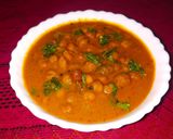 A picture of step 7 of Kala chana masala.