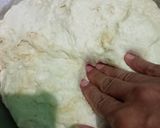 Foto langkah ke 3 dari resep Roti Pizza Home Made tanpa ulen tanpa telur.