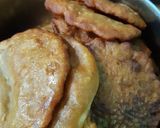 गुड़ के पुए (Gud ke pue recipe in Hindi) रेसिपी चरण 5 फोटो