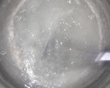 Foto del paso 1 de la receta: Almíbar para Humedecer Tortas o Facturas