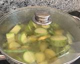 Foto del paso 3 de la receta: Crema de calabacín y patata
