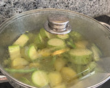 Foto del paso 3 de la receta: Crema de calabacín y patata