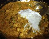 A picture of step 5 of Matar makhana Gobhi keema.