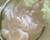 Foto langkah ke 5 dari resep Lime Meringue Mousse.