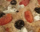 صورة لخطوة 3 من وصفة خبز ايطالي🍅 بالزيتون والطماطم