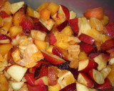 Foto del paso 3 de la receta: Florcitas del amor con ensalada de frutas y dulce de leche