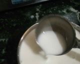 A picture of step 2 of Rice Chilla.