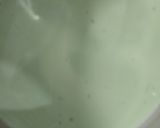 A picture of step 2 of Steamed Bánh Cốm (Vietnamese Green Rice Cake).