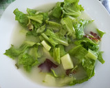 Foto del paso 4 de la receta: Sopa de lechuga veraniega