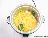 รูปขั้นตอนการทำที่ 3 ของ ต้มยำกุ้งราเมน (หม้อหุงข้าว)