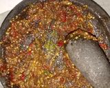 Foto langkah ke 2 dari resep Ikan asin sambal lalap terong.