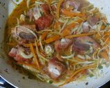 Foto del paso 3 de la receta: Costillas de cerdo ahumadas con vegetales