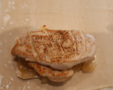 Foto del paso 5 de la receta: Hojaldre de pollo con queso de cabra