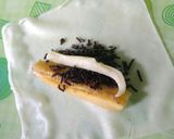 Foto langkah ke 3 dari resep Pisang Coklat Mozarella Roll.