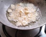 A picture of step 1 of Instant Banana Chip.