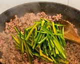 Foto langkah ke 3 dari resep Green Chili stir fry with beef.