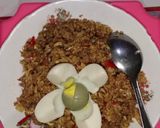 Foto langkah ke 4 dari resep Nasi Goreng Telur.