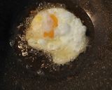 Foto langkah ke 1 dari resep Telor Ceplok Masak Santan.