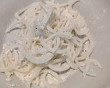 A picture of step 1 of Crispy onion topping.