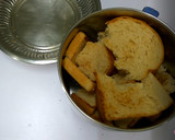 சாக்லேட் பிரட் குக்கீஸ்(chocolate bread cookies recipe in tamil) ரெசிபி ஸ்டேப் 1 புகைப்படம்