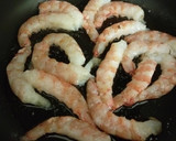 Foto del paso 8 de la receta: Arroz con bogavante, sepia y langostinos