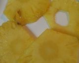A picture of step 3 of Pineapple and Bacon Sandwich.