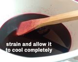 A picture of step 2 of Bissap juice.