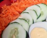 Foto del paso 3 de la receta: Ensalada de estación 🥗 tomate, remolacha, zanahoria, pepino, huevo y maní 🥜 Ensalada colorida 🎨