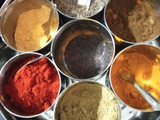 મસાલા પાપડ (Masala Papad Recipe In Gujarati)