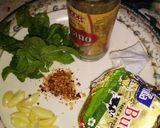 A picture of step 1 of Chilli garlic butter.