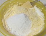 Foto langkah ke 3 dari resep 496. Parmesan Love Cookies.