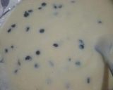 A picture of step 7 of Jam nd cream tea cake.