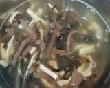 A picture of step 2 of Shanghai Hot and Sour Soup.